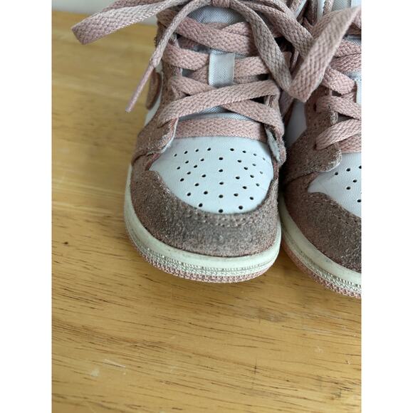 Nike Air Jordan 1 Retro High Sneakers OG Washed Pink - Size 6C Toddler - Picture 4 of 12